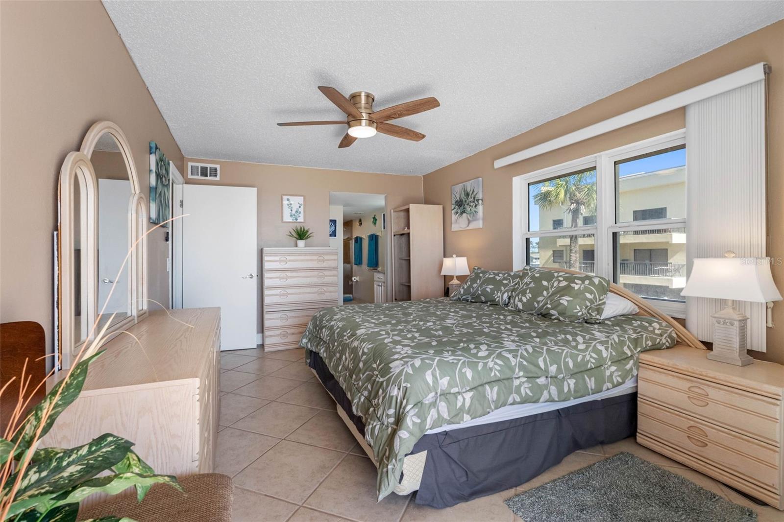 MADEIRA NORTE CONDO - Residential