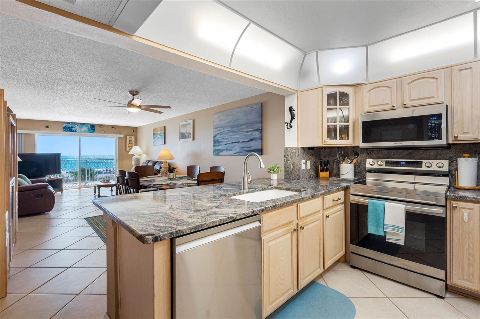 MADEIRA NORTE CONDO - Residential