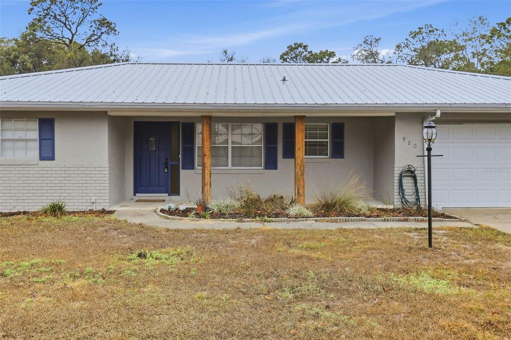 Photo of 920 N Lyle Avenue, Crystal River, FL 34429 (MLS # OM716947)