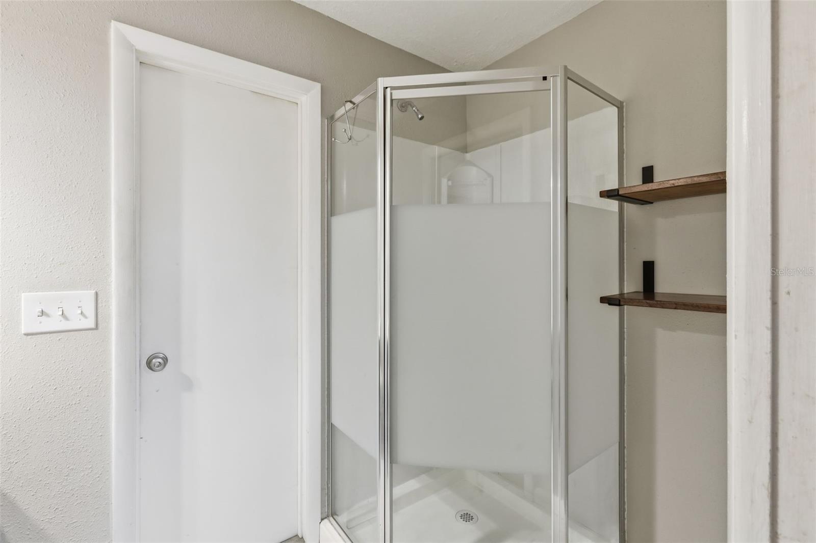 CONNELL HEIGHTS UNIT 06 - Residential