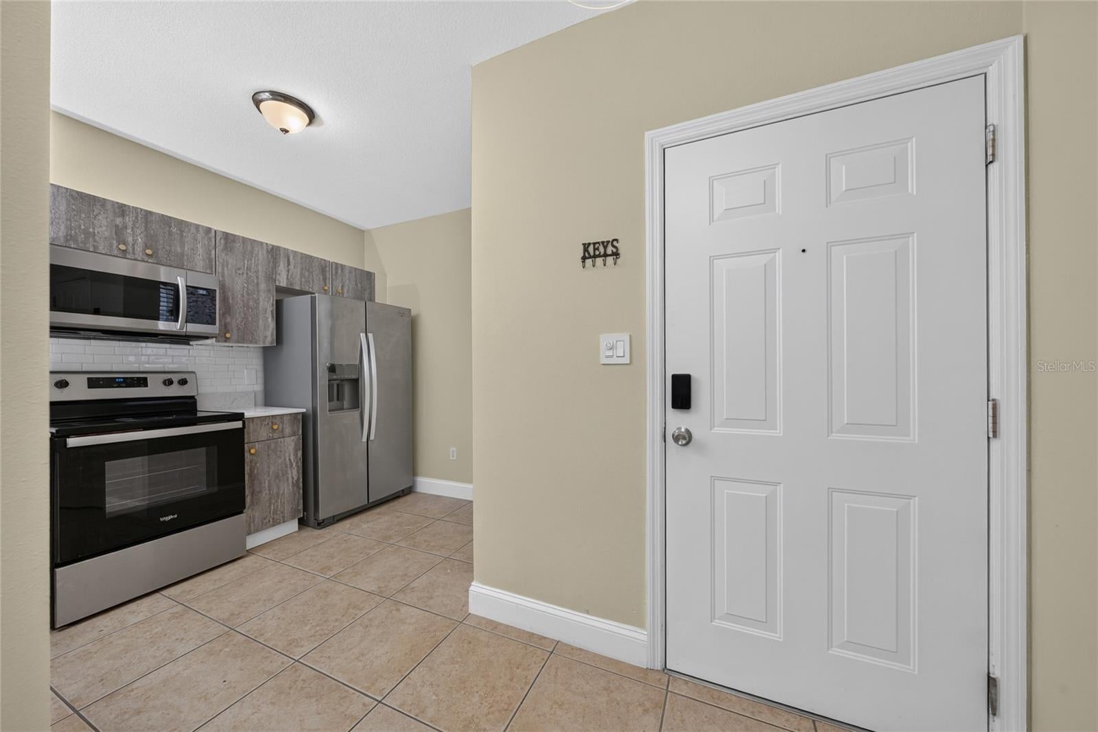 515 VILLA DEL SOL CIRCLE 205
