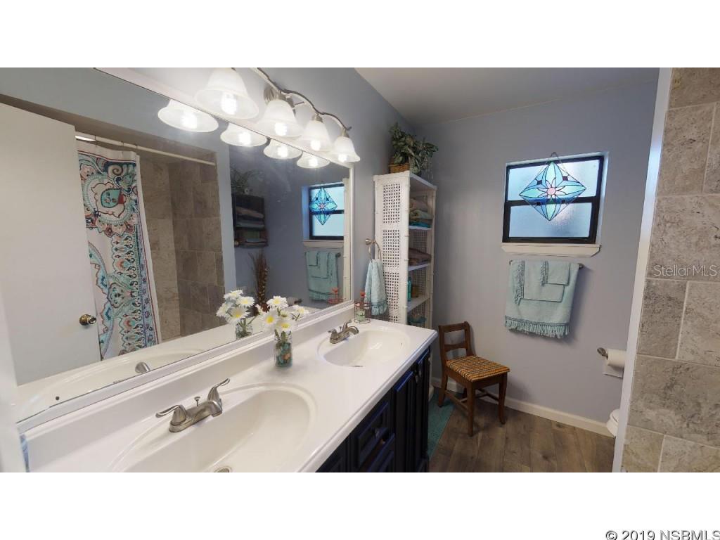 Florida Shores 01 - Residential