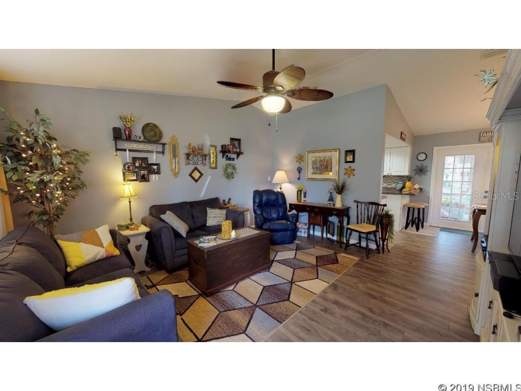 Florida Shores 01 - Residential