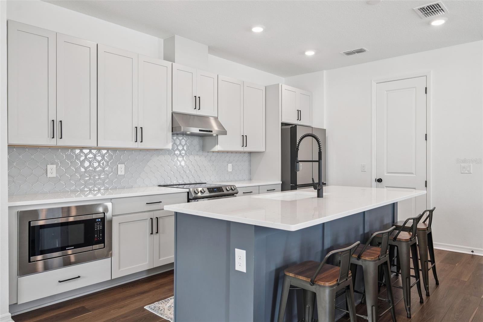 VILLAGES/MINNEOLA HILLS PHASE 2B - Residential