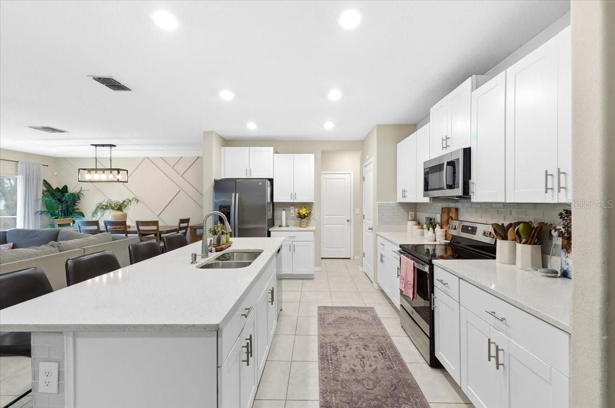 RIVERSTONE PH 1 - Residential