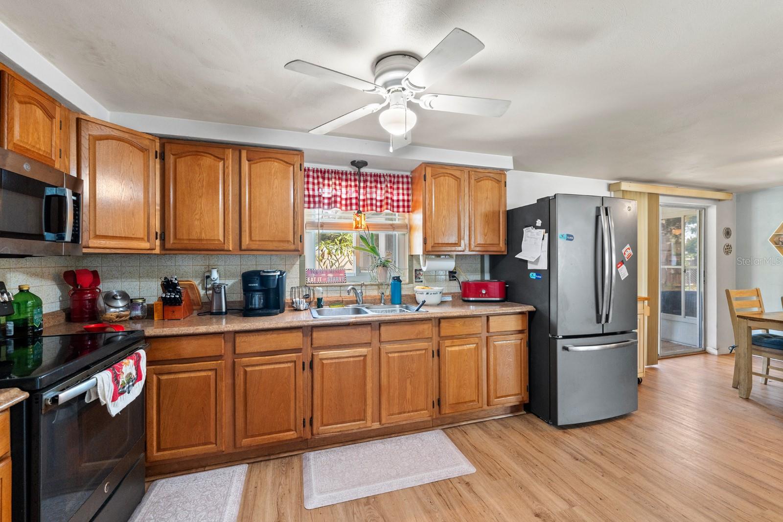 PALM TERRACE GARDENS - Residential