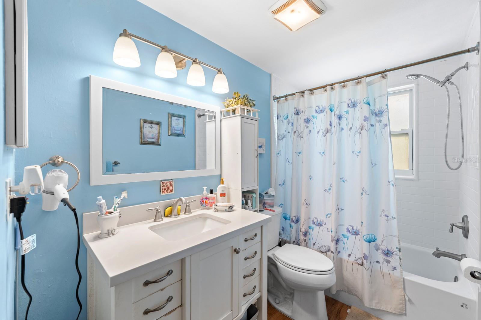 PALM TERRACE GARDENS - Residential