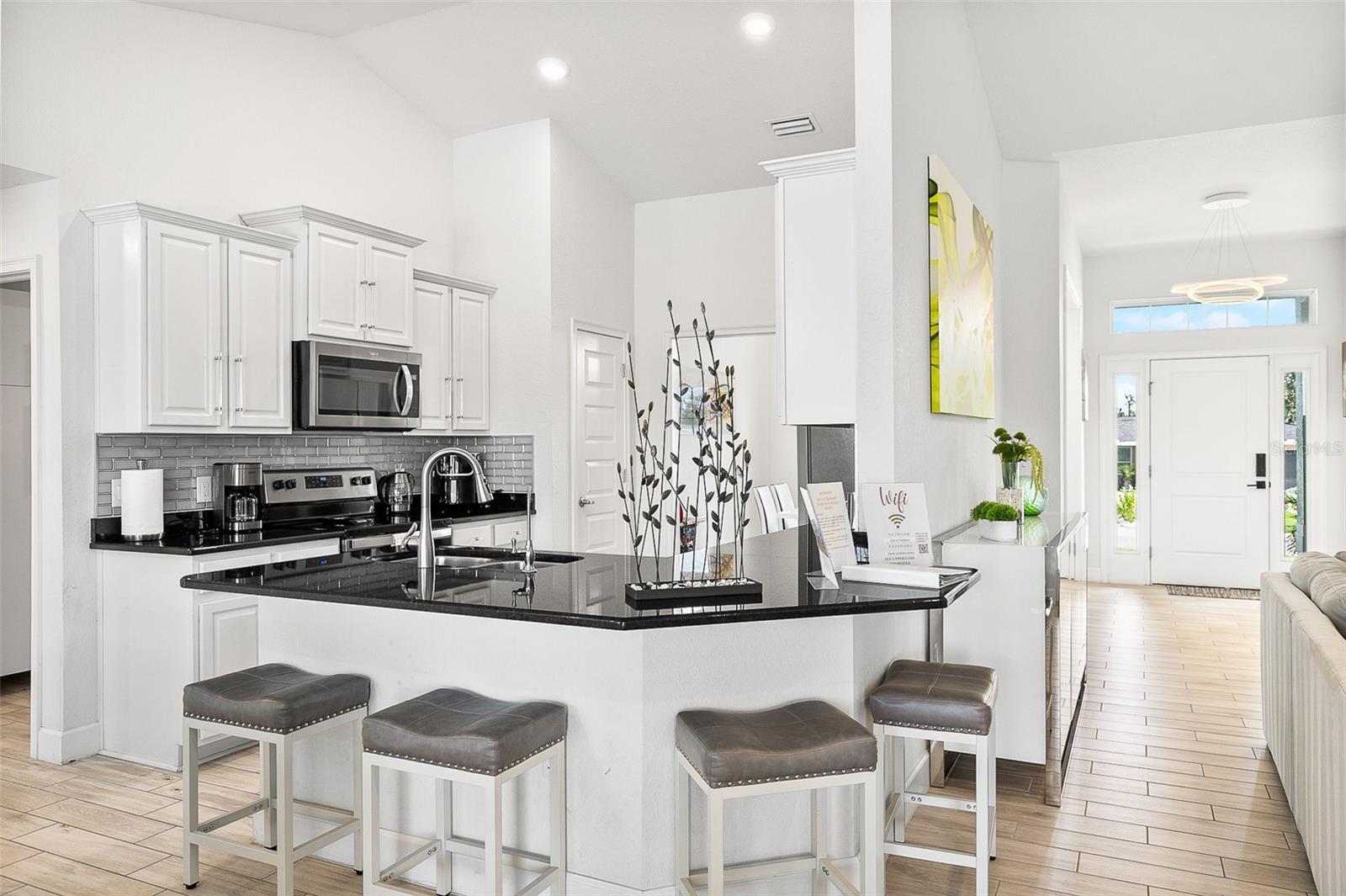 ROTONDA WEST OAKLAND HILLS - Residential