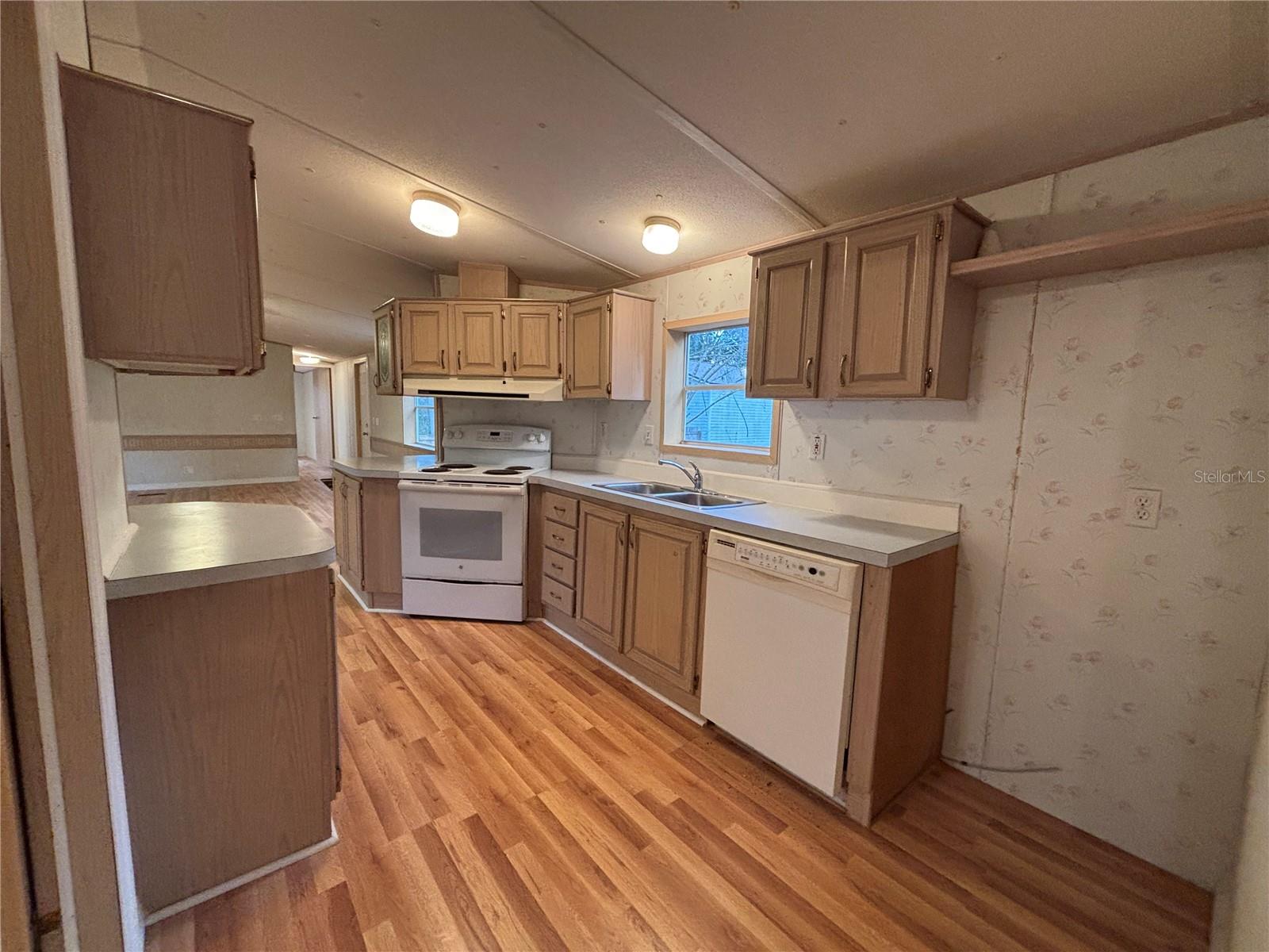 LITTLE LAKE WEIR - Residential