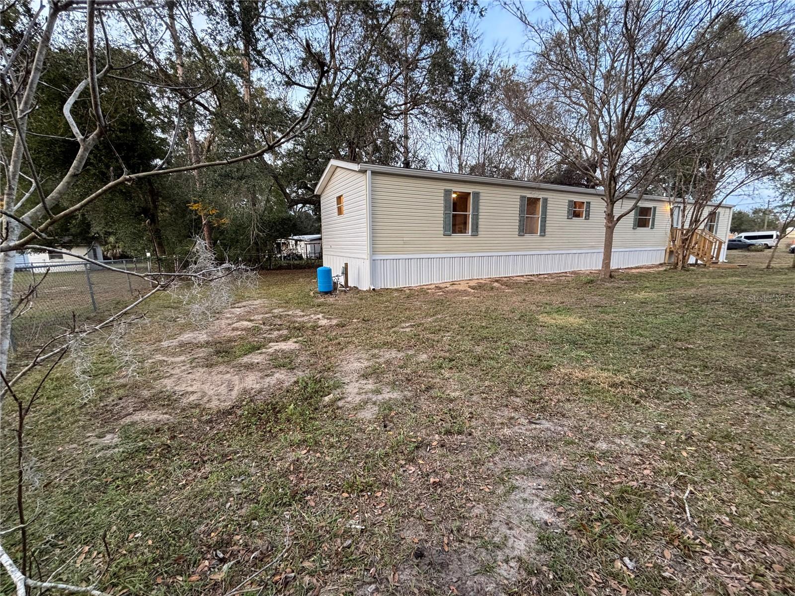 LITTLE LAKE WEIR - Residential