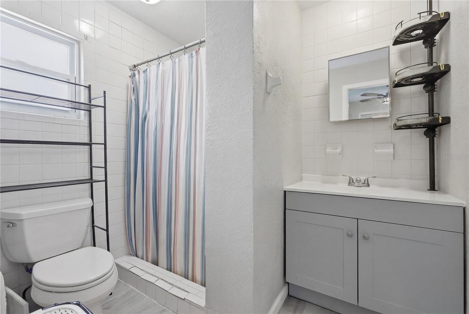 DEBARY S OF HIGHBANKS - Residential