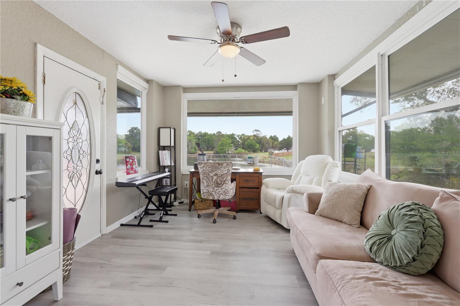 DEBARY S OF HIGHBANKS - Residential