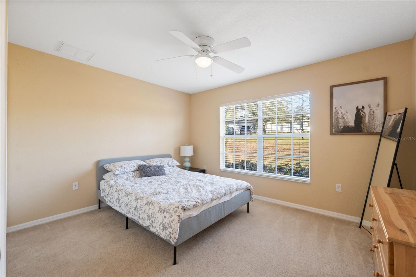 ROYAL HIGHLANDS - Residential