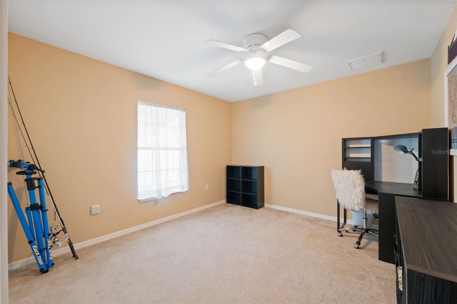 ROYAL HIGHLANDS - Residential