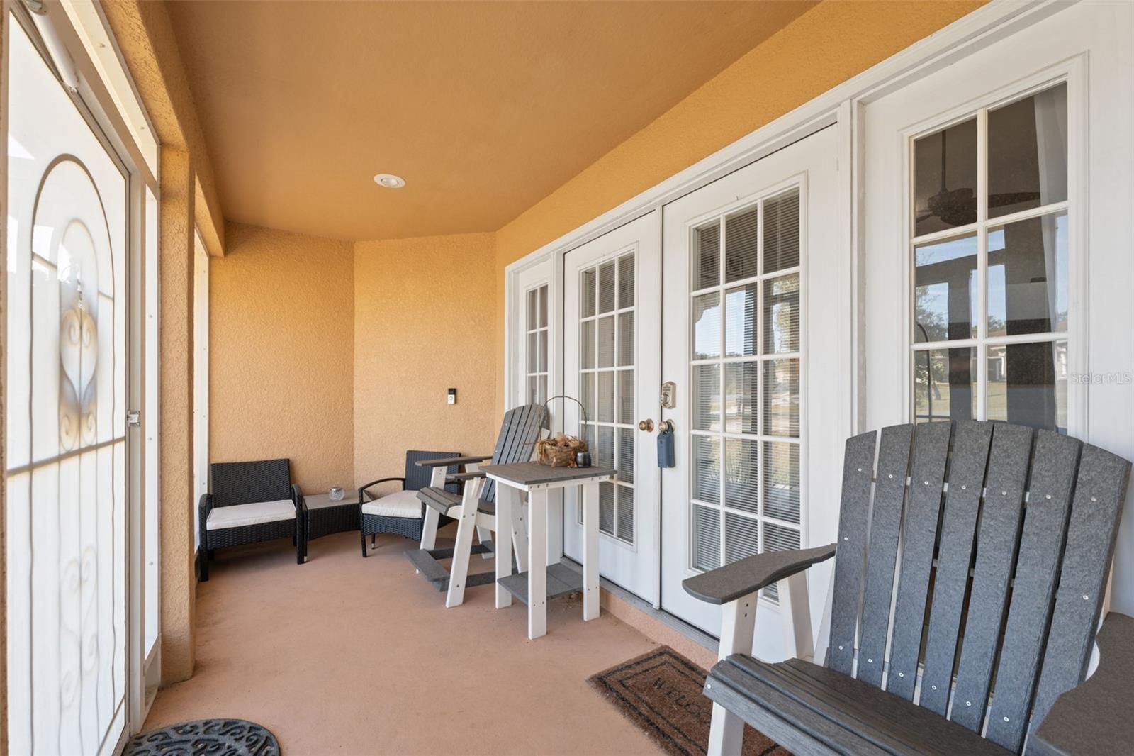 ROYAL HIGHLANDS - Residential