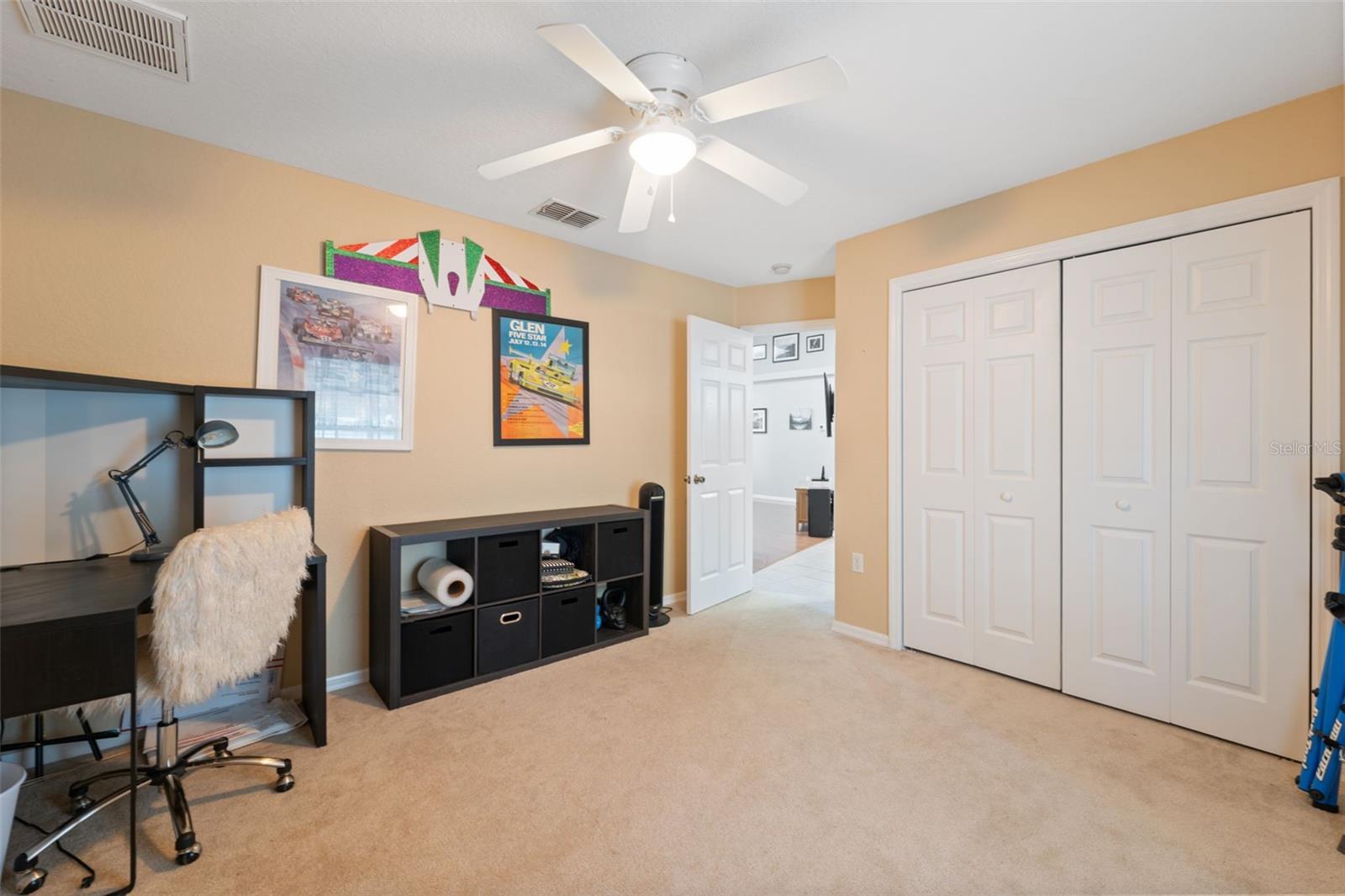 ROYAL HIGHLANDS - Residential