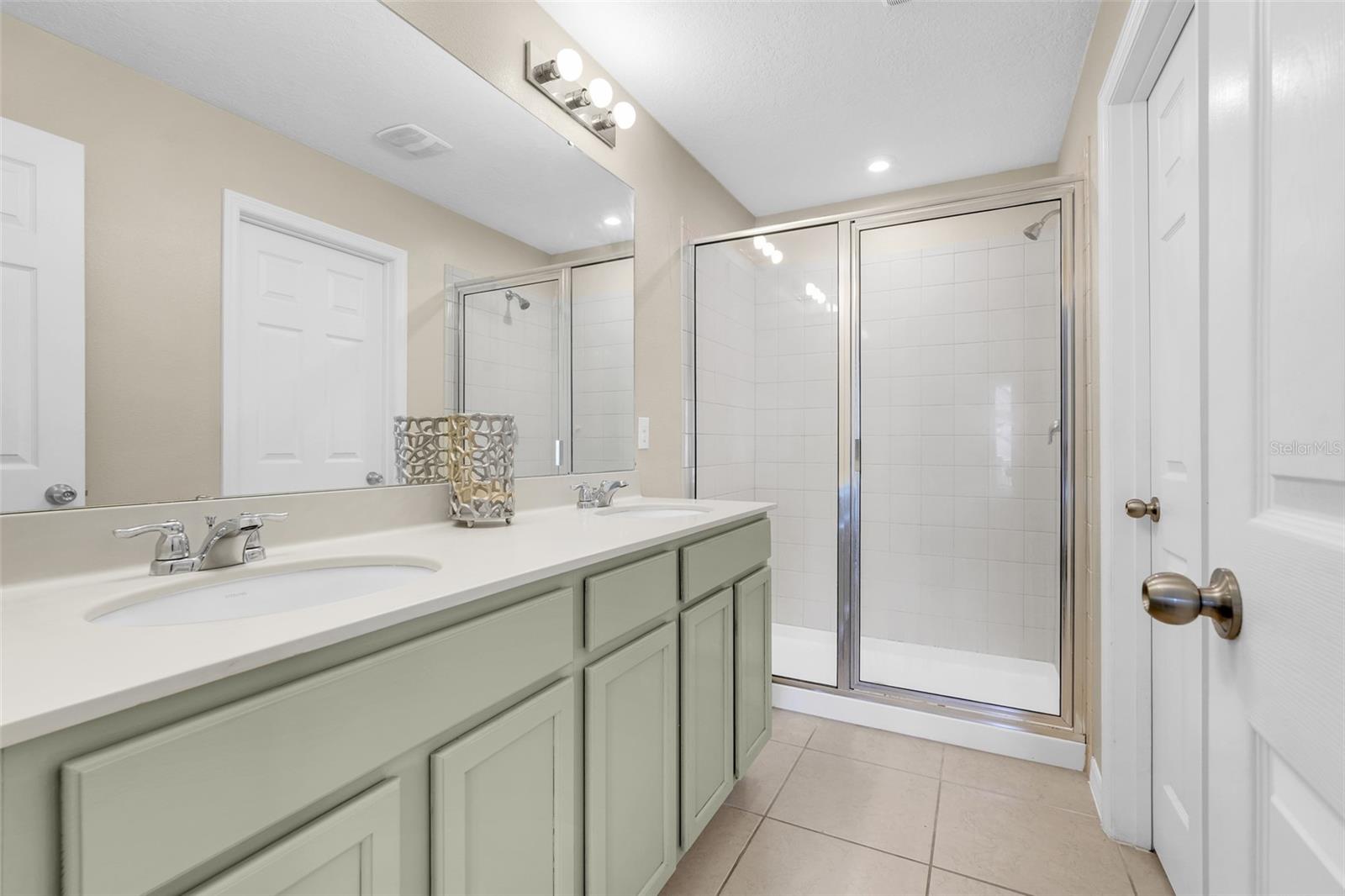 WATERBROOKE PH 1 - Residential