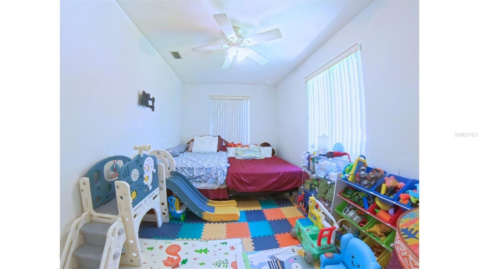 OCALA PALMS UN VI - Residential