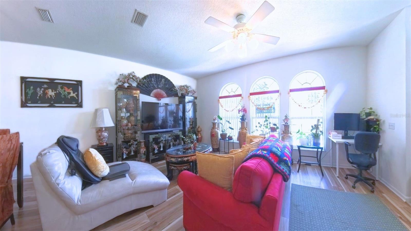 OCALA PALMS UN VI - Residential