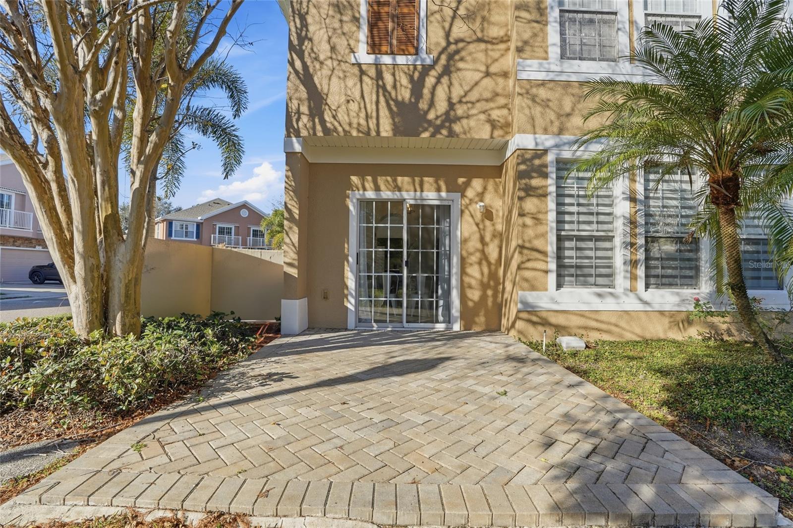 BAY BREEZE COVE - Residential