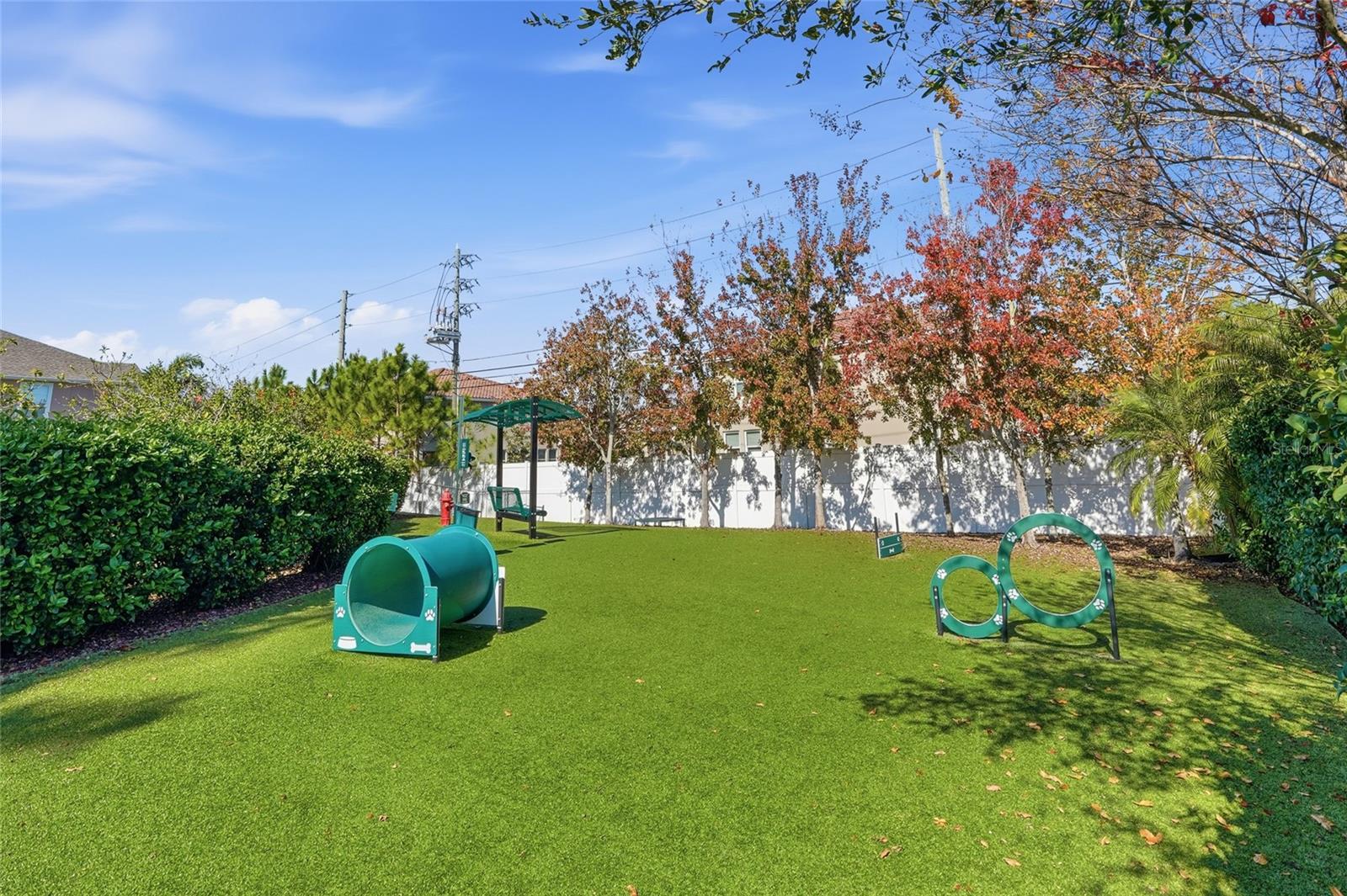 BAY BREEZE COVE - Residential