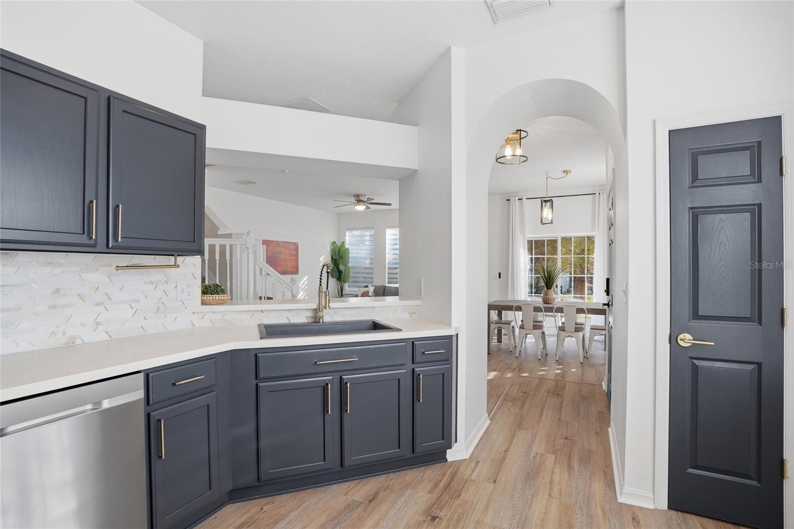 BAY BREEZE COVE - Residential