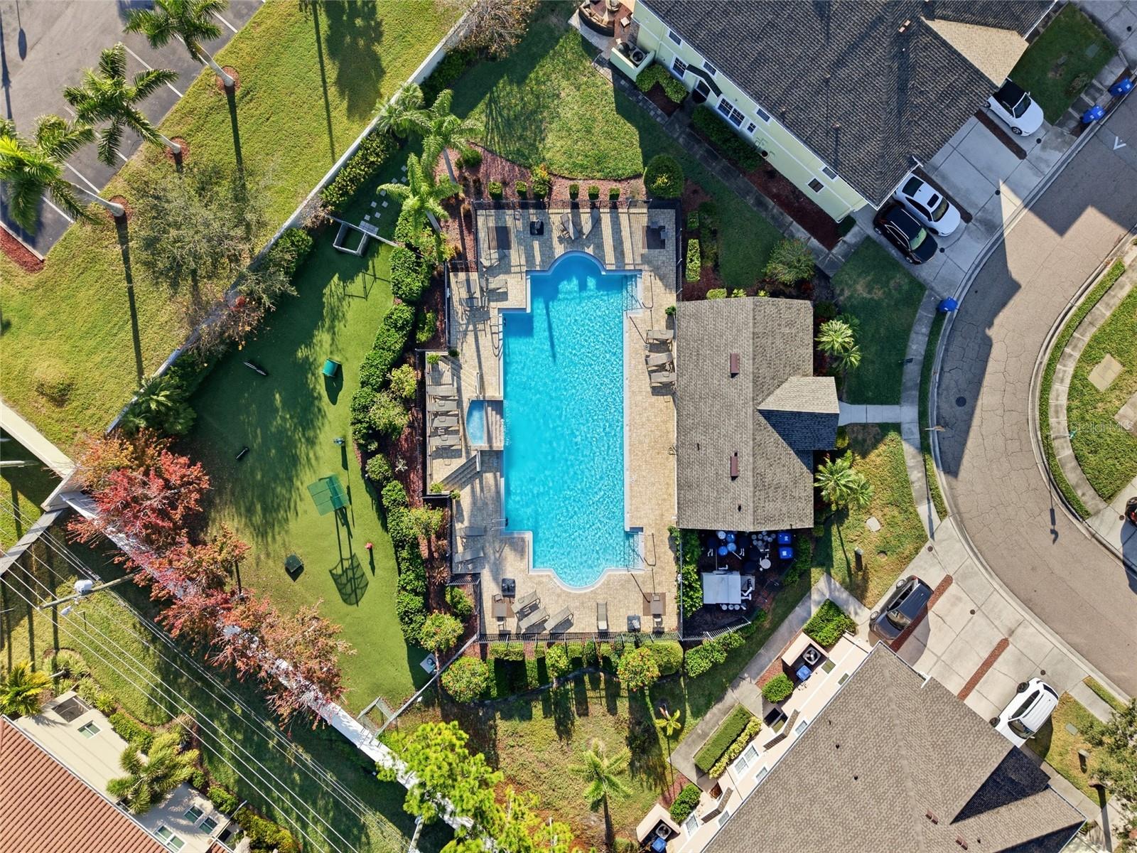 BAY BREEZE COVE - Residential