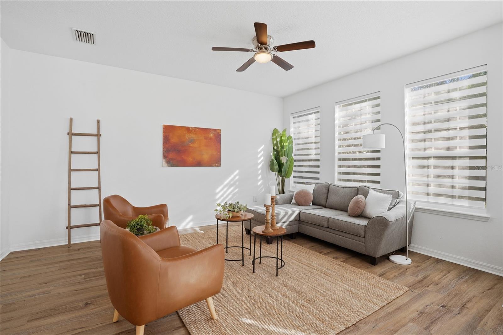 BAY BREEZE COVE - Residential