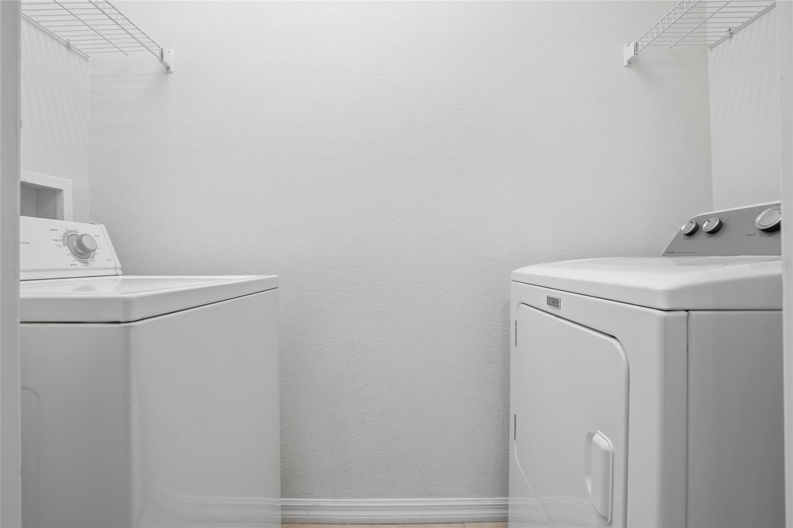 BAY BREEZE COVE - Residential