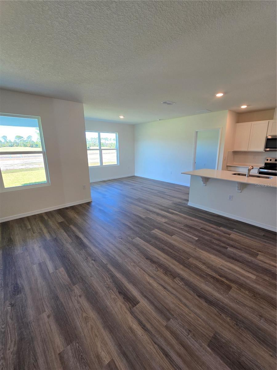 1087 MORFONTAIN STREET