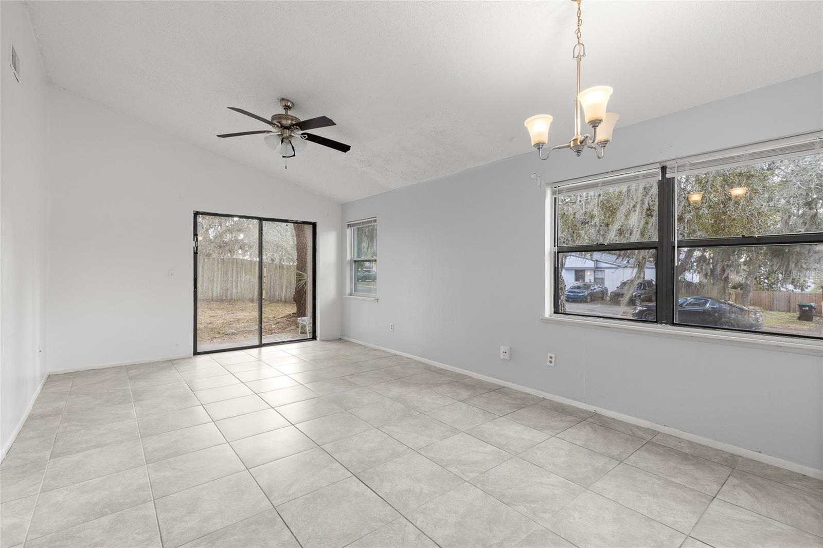 SHERWOOD FOREST - Residential