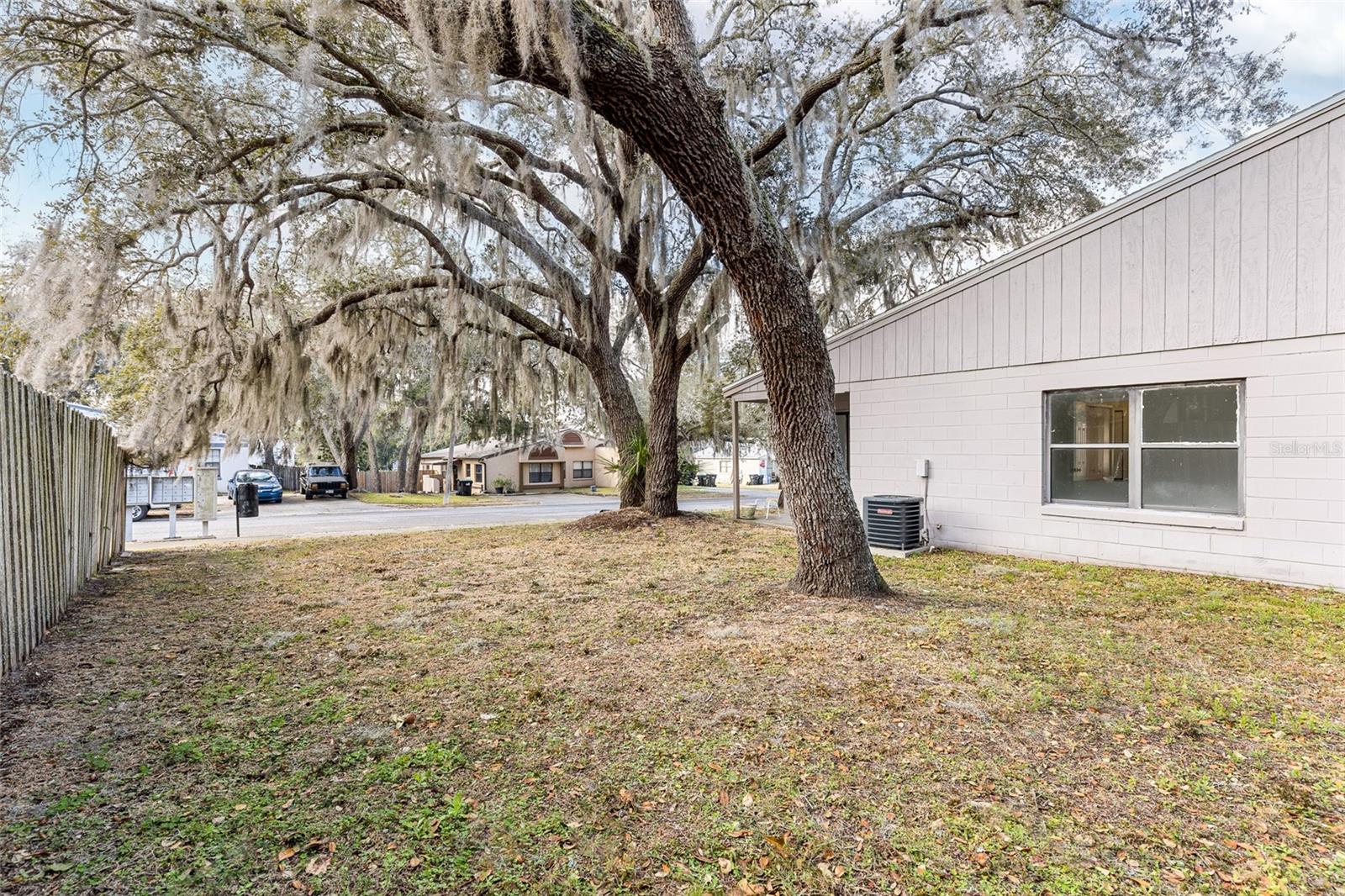SHERWOOD FOREST - Residential