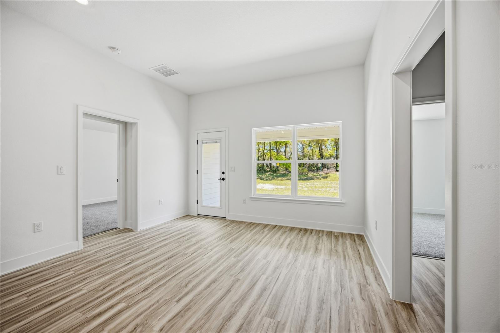 BRIARWOOD - Residential