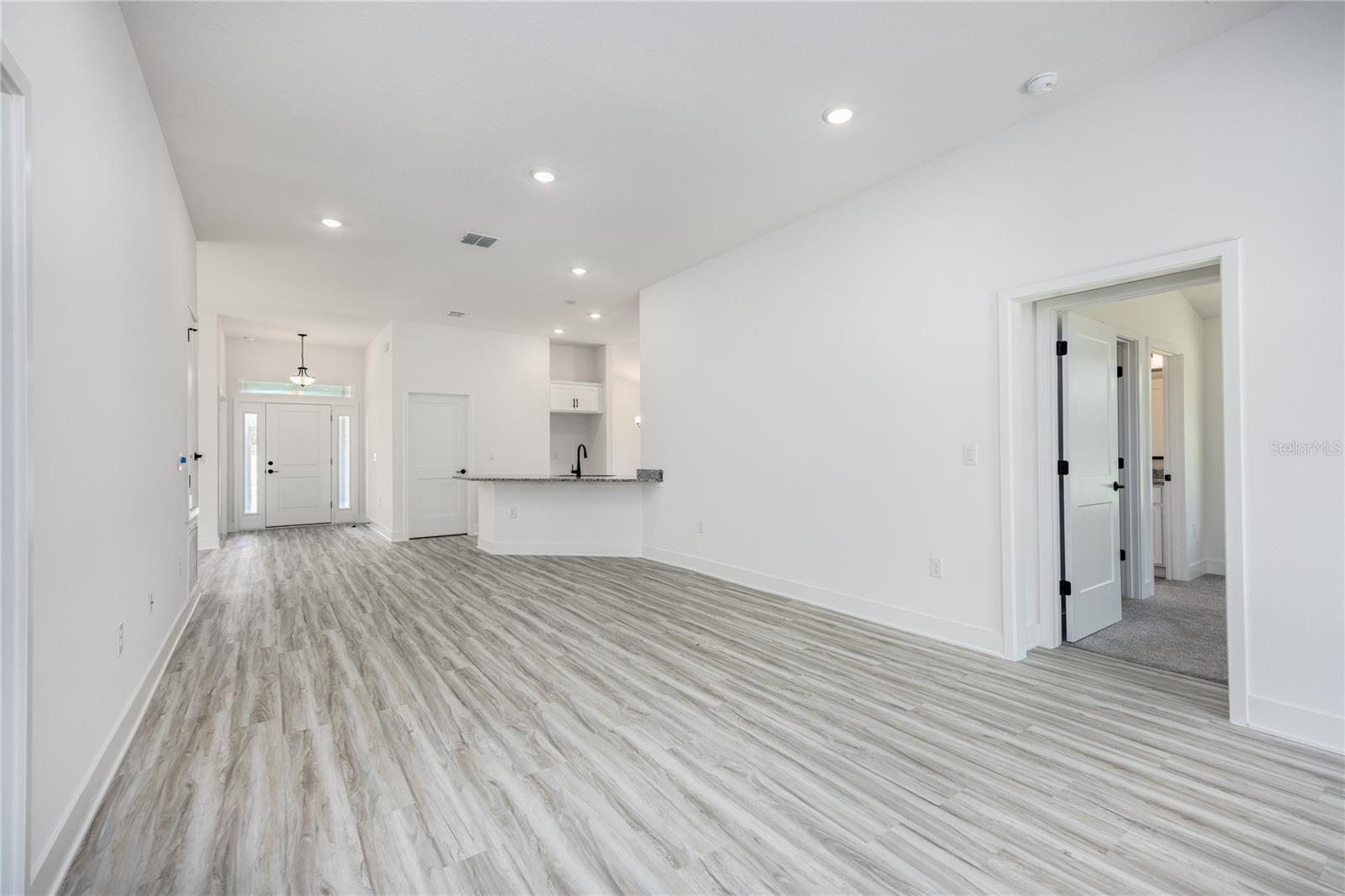 BRIARWOOD - Residential