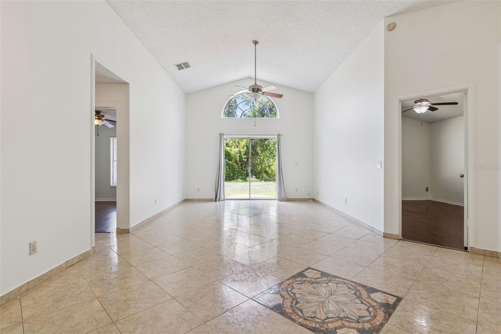ARBOR WOODS - Residential