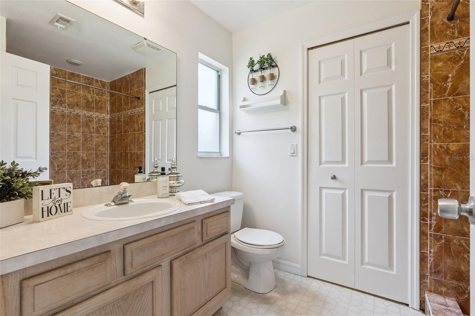 ARBOR WOODS - Residential