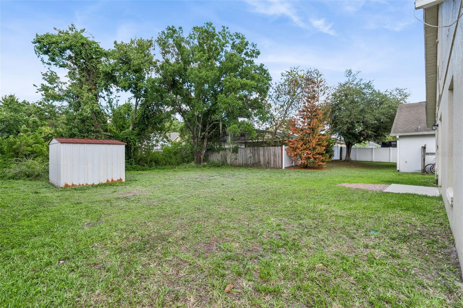 ARBOR WOODS - Residential