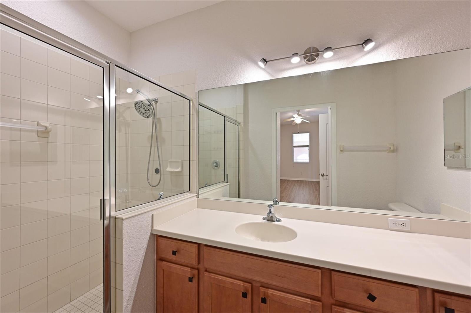 STONE HARBOUR III - Residential