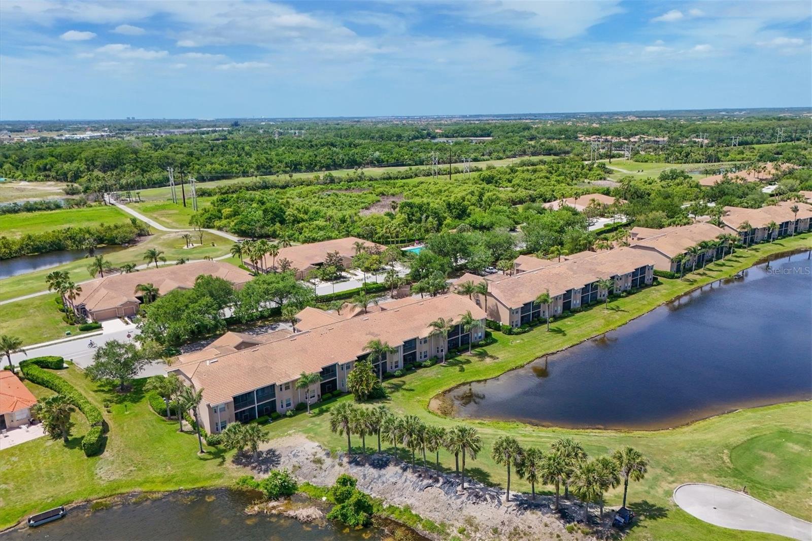 STONE HARBOUR III - Residential