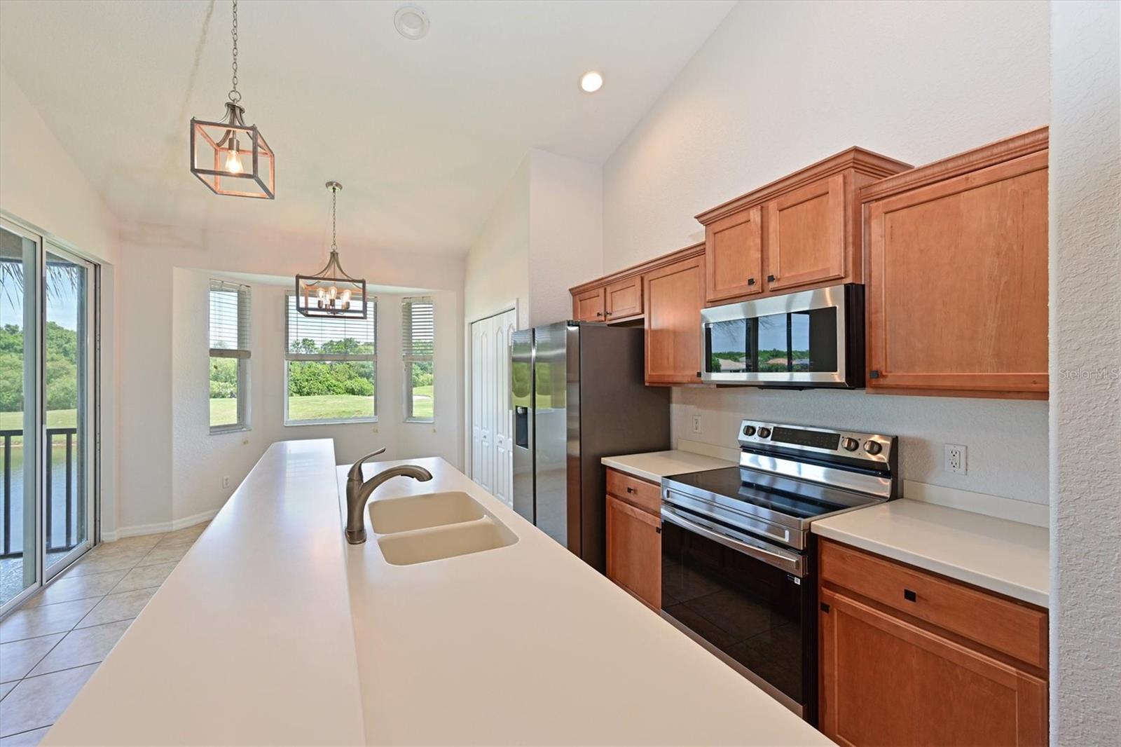 STONE HARBOUR III - Residential