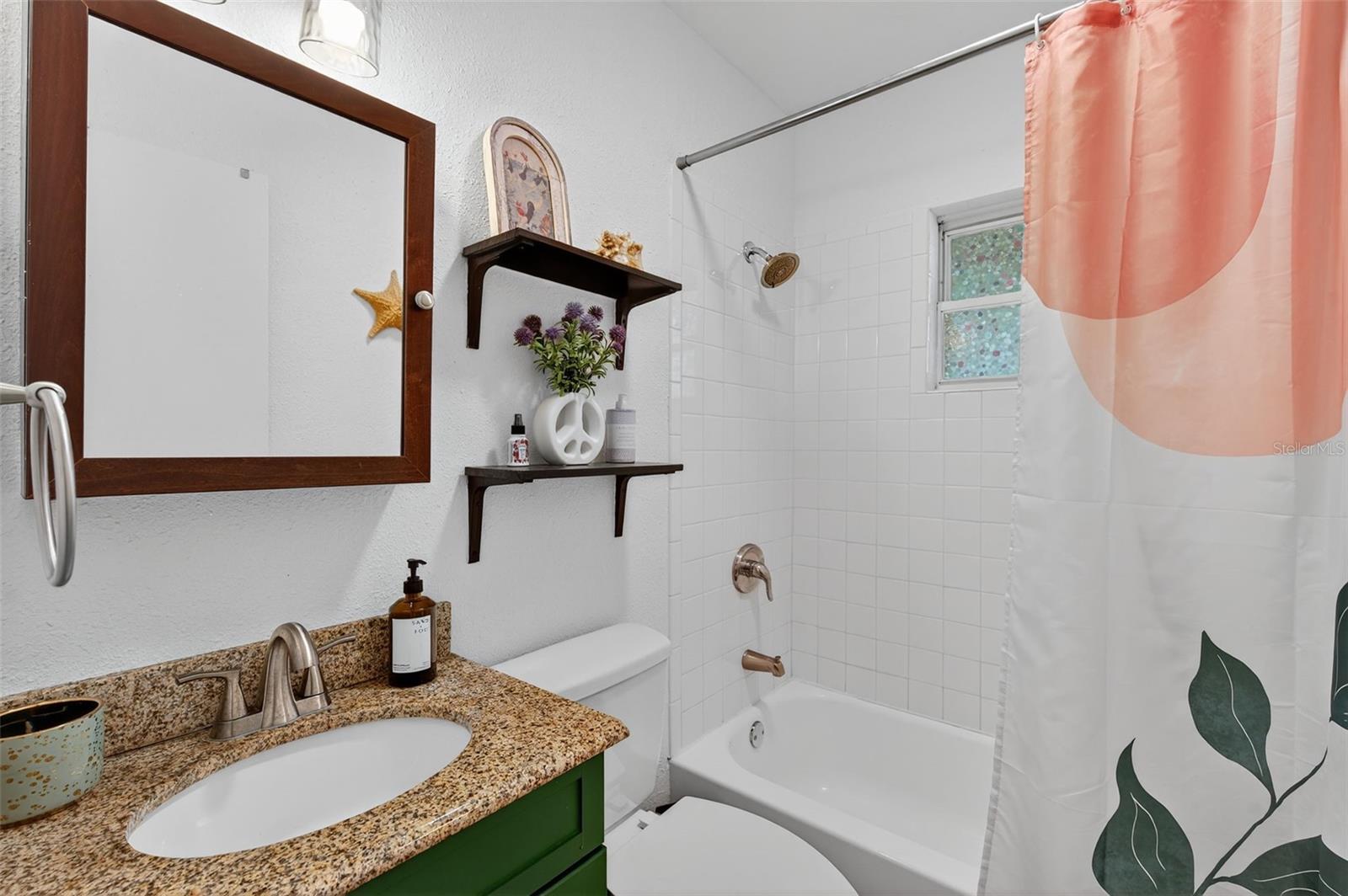 THIRTIETH AVE SUB EXTENTION - Residential Lease