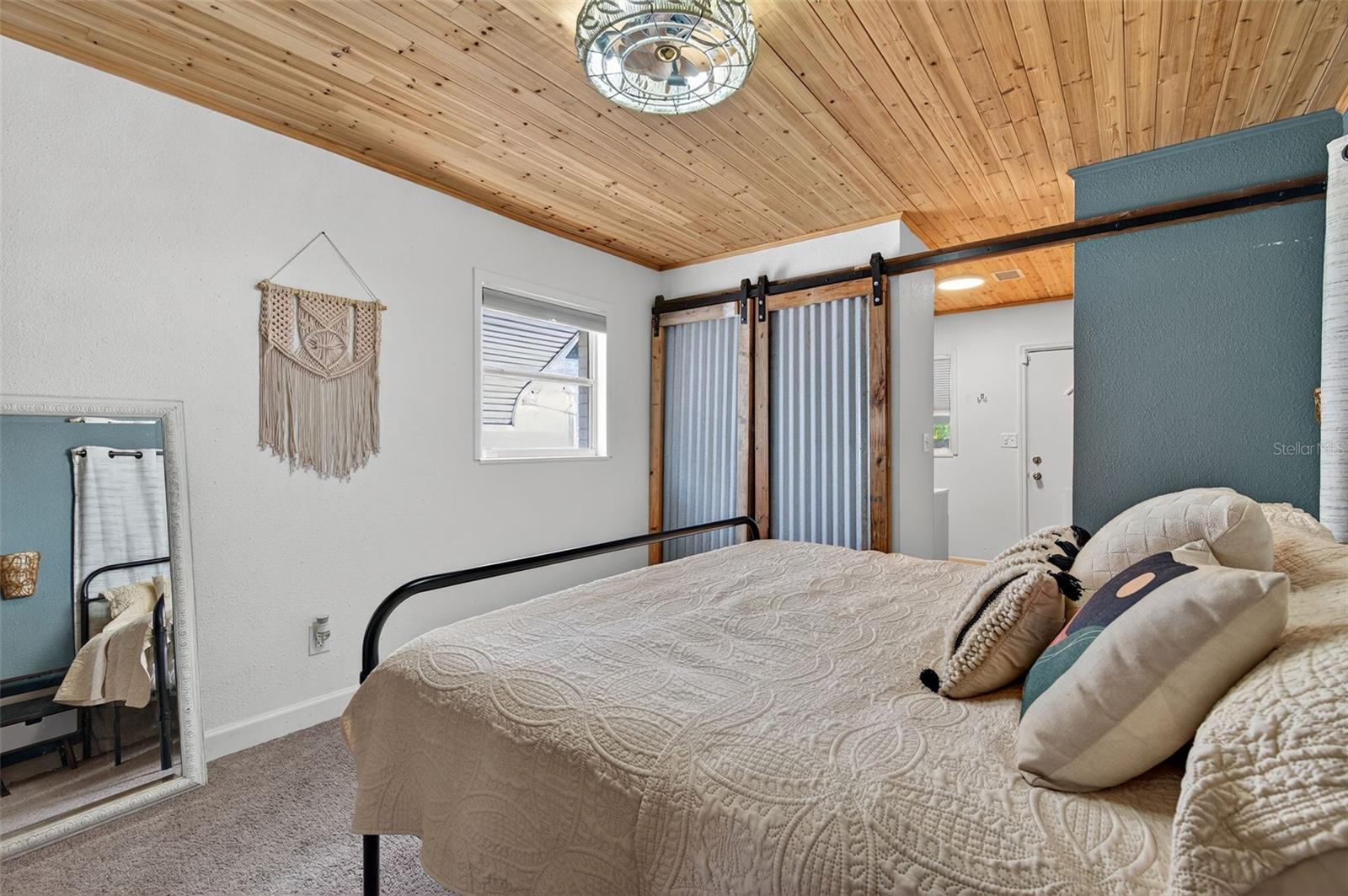 THIRTIETH AVE SUB EXTENTION - Residential Lease