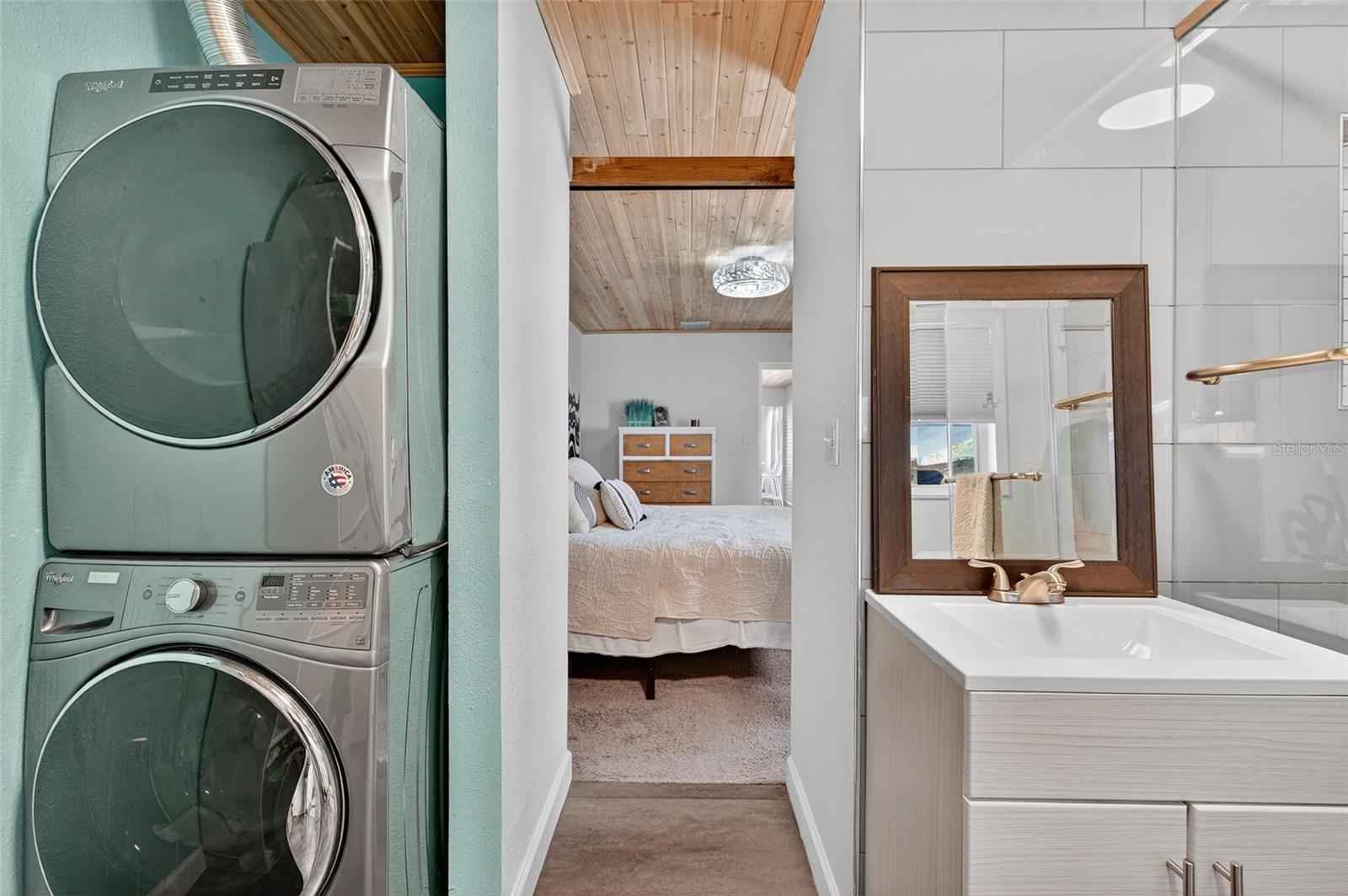 THIRTIETH AVE SUB EXTENTION - Residential Lease