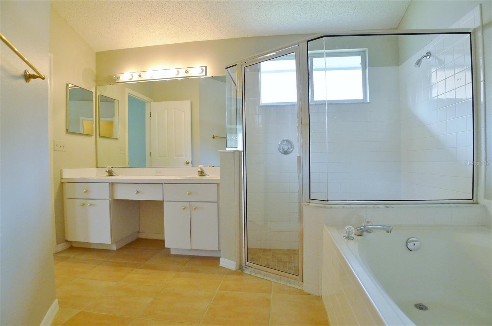 PROVIDENCE LAKES PH 02 - Residential Lease