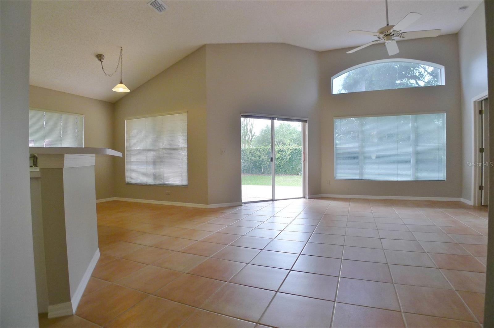 PROVIDENCE LAKES PH 02 - Residential Lease