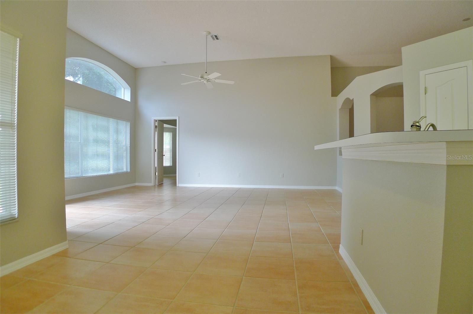 PROVIDENCE LAKES PH 02 - Residential Lease