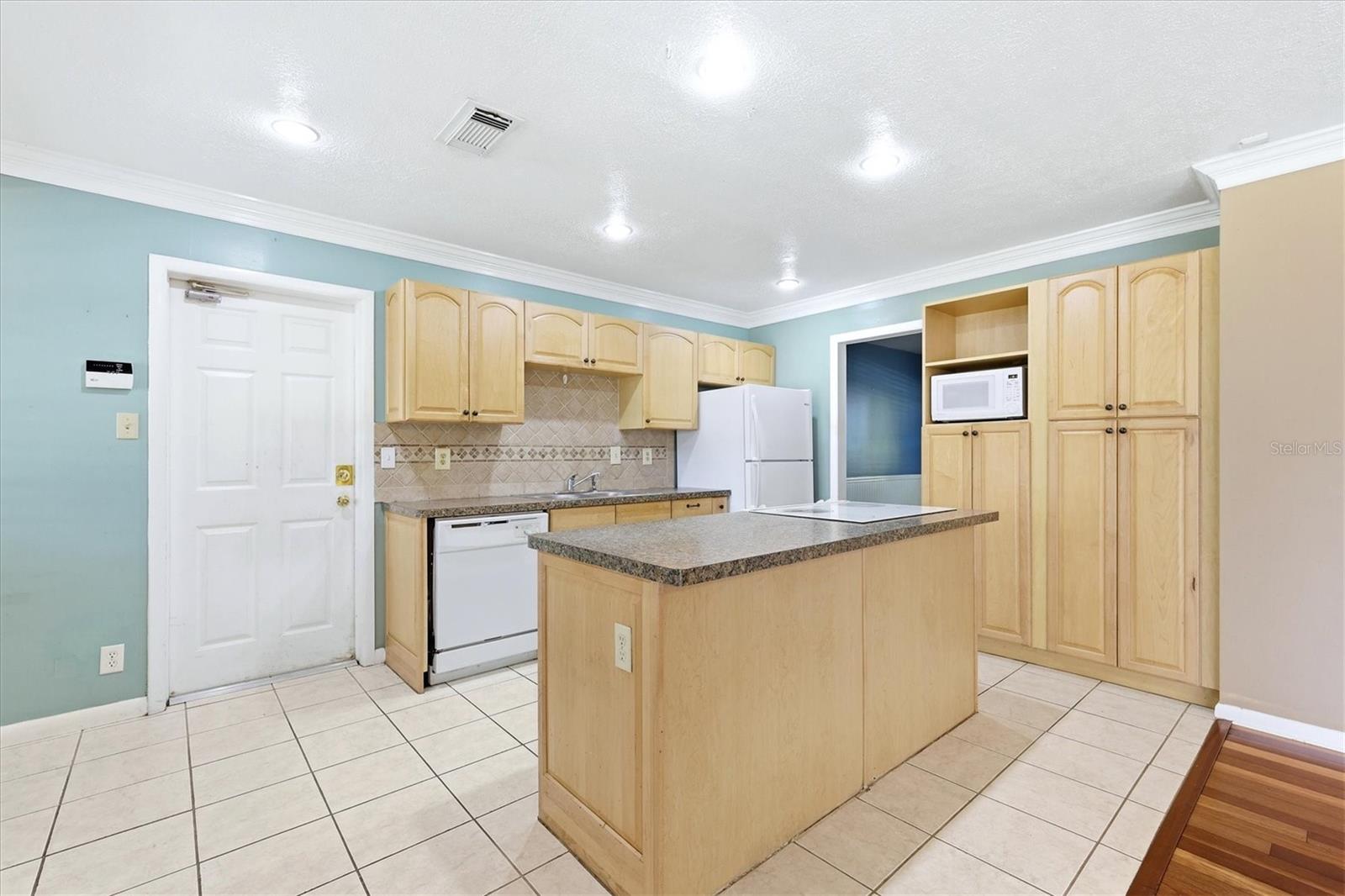 CHERRY CREEK UNIT 1 - Residential