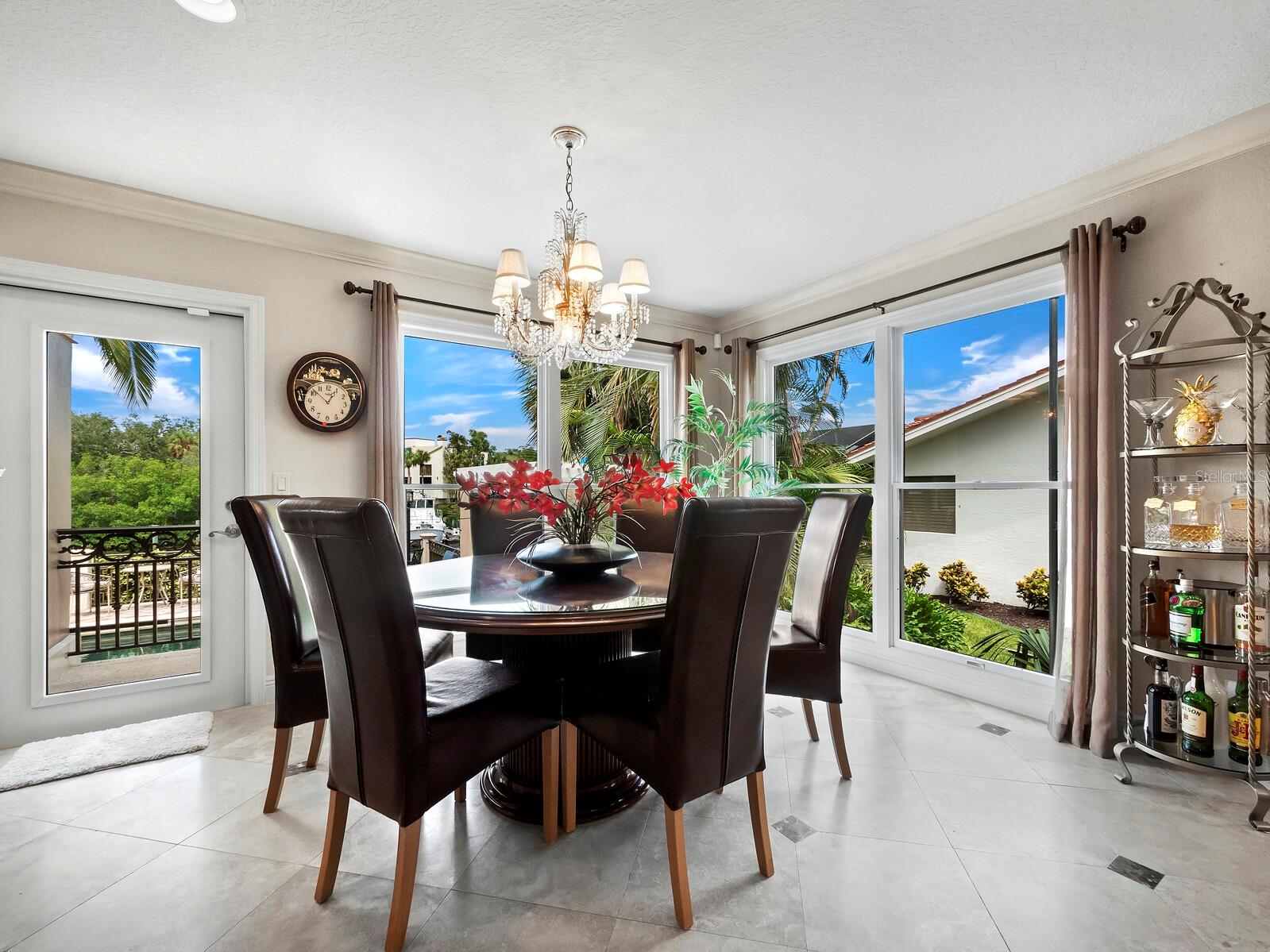 BAY ISLES - Residential