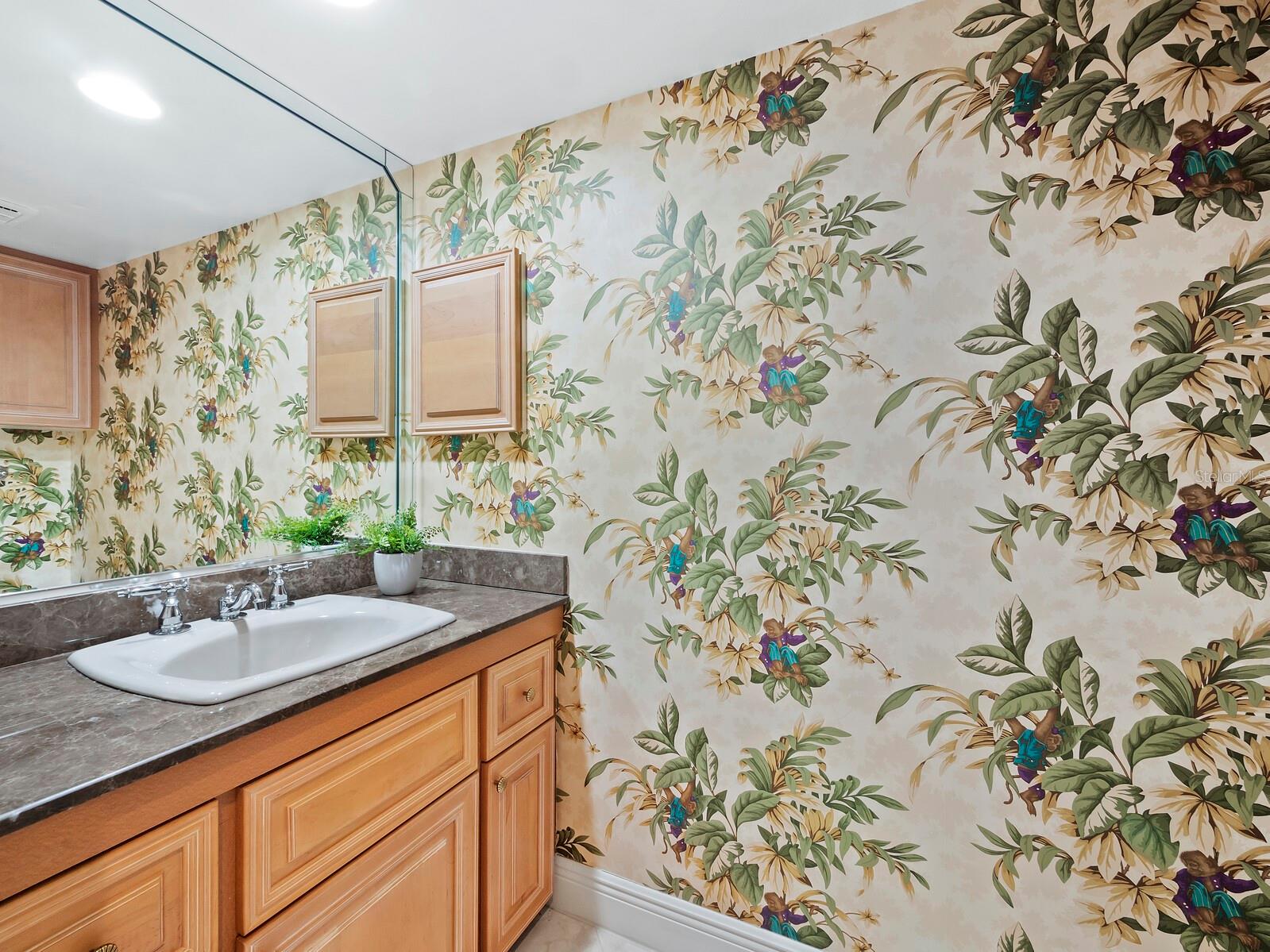 BAY ISLES - Residential