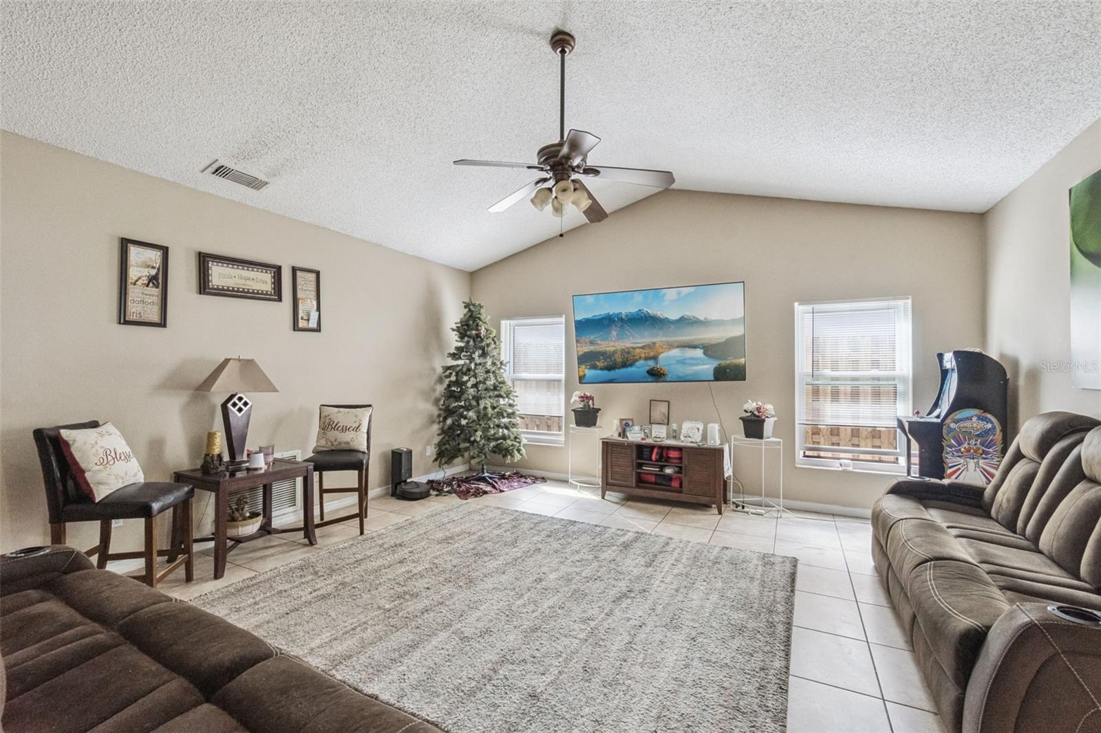 WILLOW CREEK PH 01 - Residential